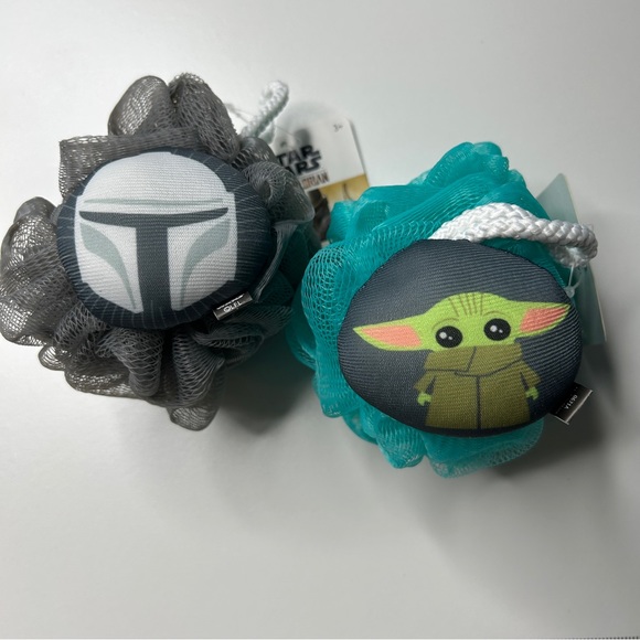 Star Wars Mandalorian Bath Pouf - Picture 2 of 3